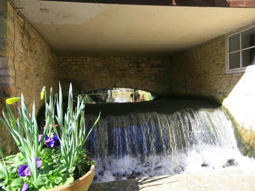 Villa Cider Press Burford Esterno foto