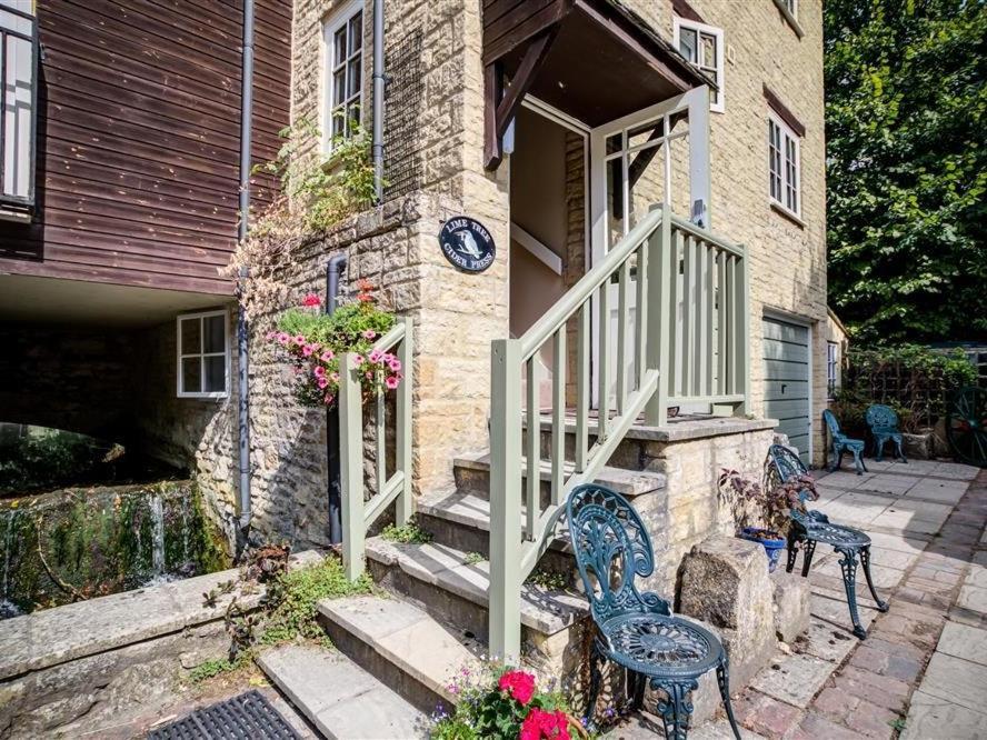 Villa Cider Press Burford Esterno foto